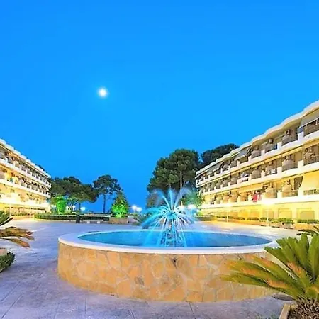 Sun Beach Internacional Apartment