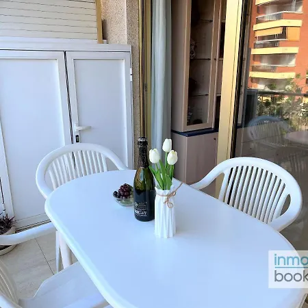 Sun Beach Internacional * كامبريلس