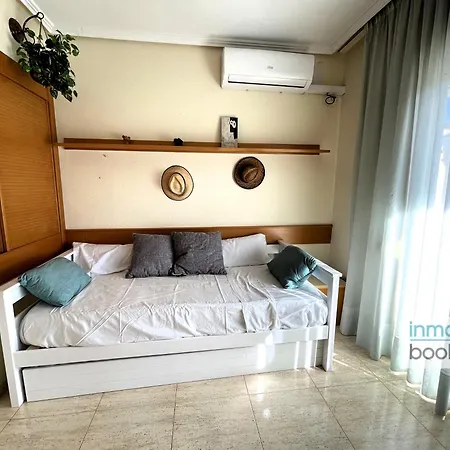 Sun Beach Internacional * كامبريلس